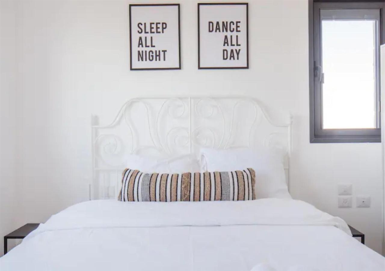 O&O Group- Magical 4Br Apt With Panoramic Sea View Бат Ям Екстериор снимка