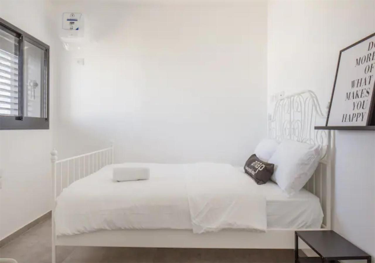 O&O Group- Magical 4Br Apt With Panoramic Sea View Бат Ям Екстериор снимка