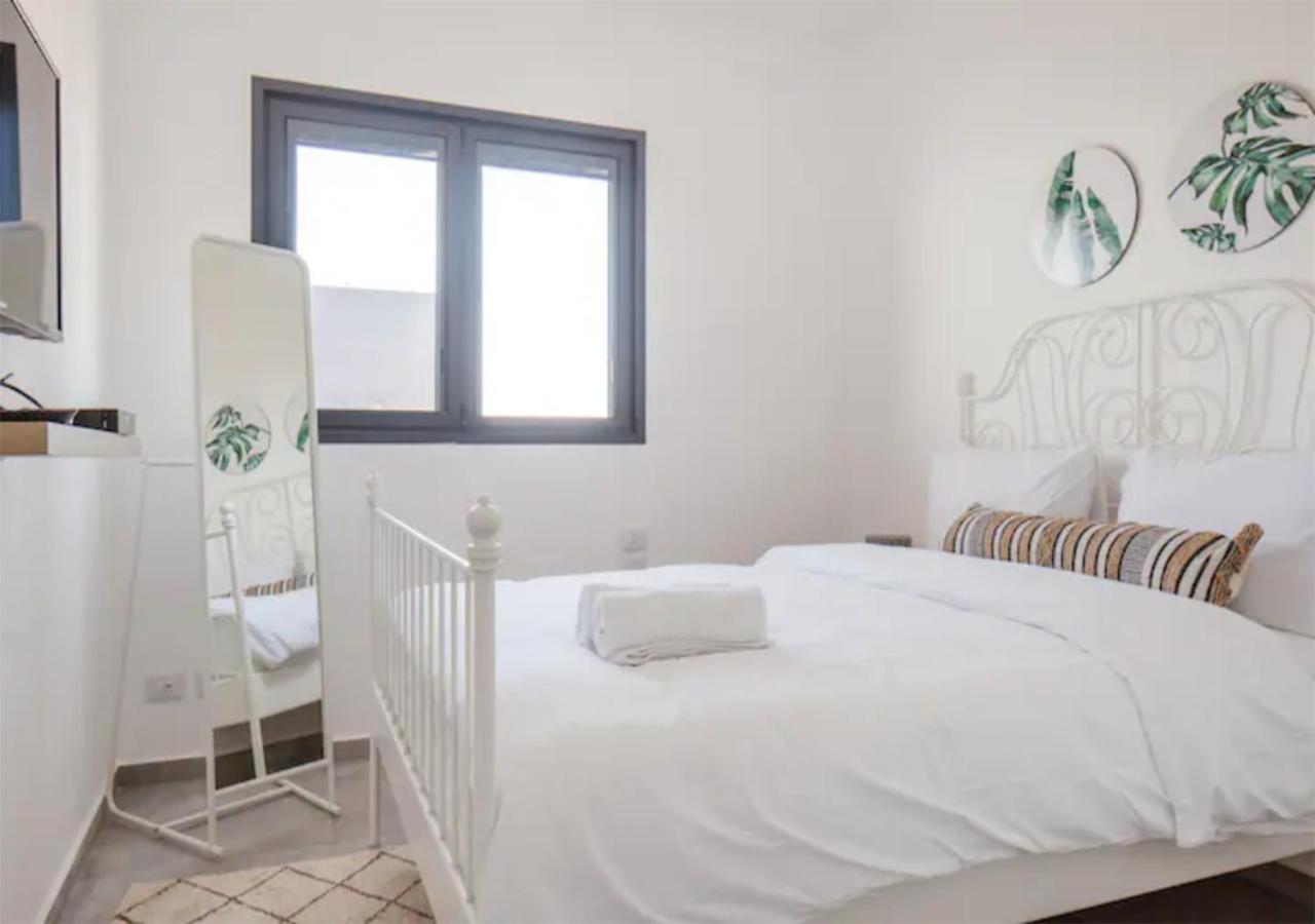 O&O Group- Magical 4Br Apt With Panoramic Sea View Бат Ям Екстериор снимка